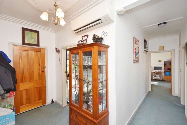 141 Chelmsford Street Windsor_11