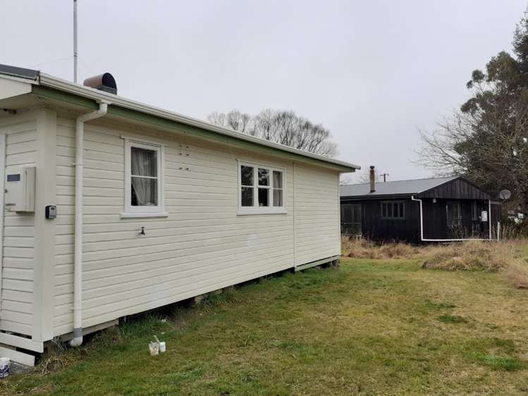 6 Tongariro Place National Park_5