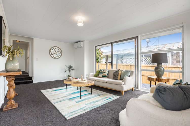 9 Huruhuru Road Massey_9