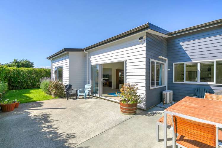 36 Tongariro Drive Aotea_18