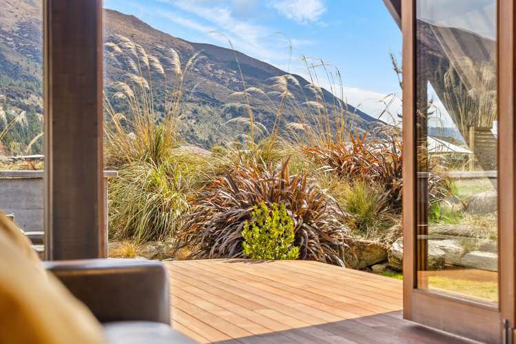 74 Lost Burn Road Lake Hawea_10