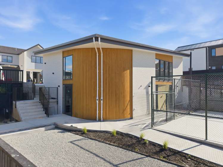 8/20 Melia Place Stanmore Bay_34