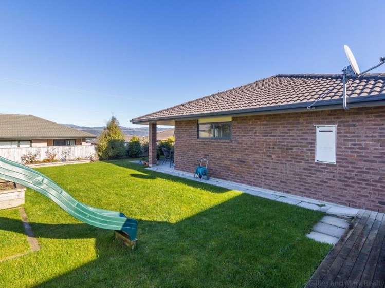 50 Percy Kinsman Crescent Riverstone Terraces_20