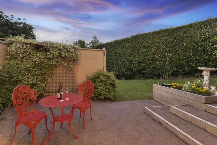 5 Christensen Place Forrest Hill_20