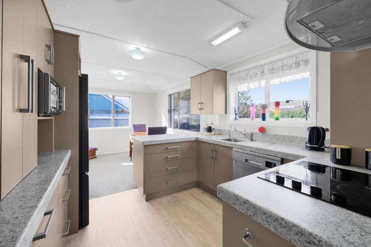 52A Dixon Avenue Hawera_1