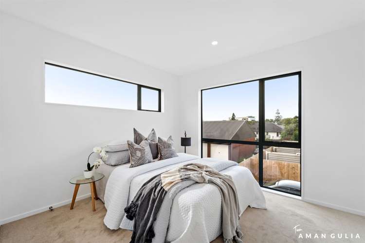 13b Serjeant Street Henderson_9