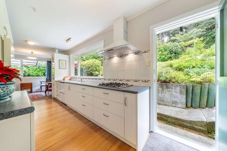 39 Blue Mountains Road Silverstream_13