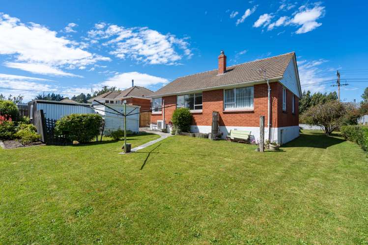 12 Burgess Street Green Island_1