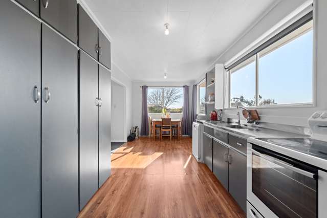 3 Airedale Place Waitara_2