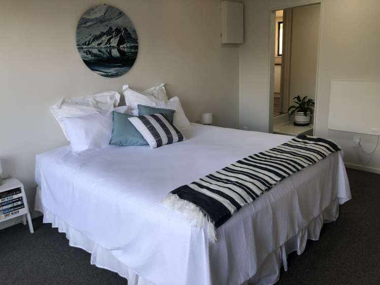 48 Catherwood Avenue Allenton_13