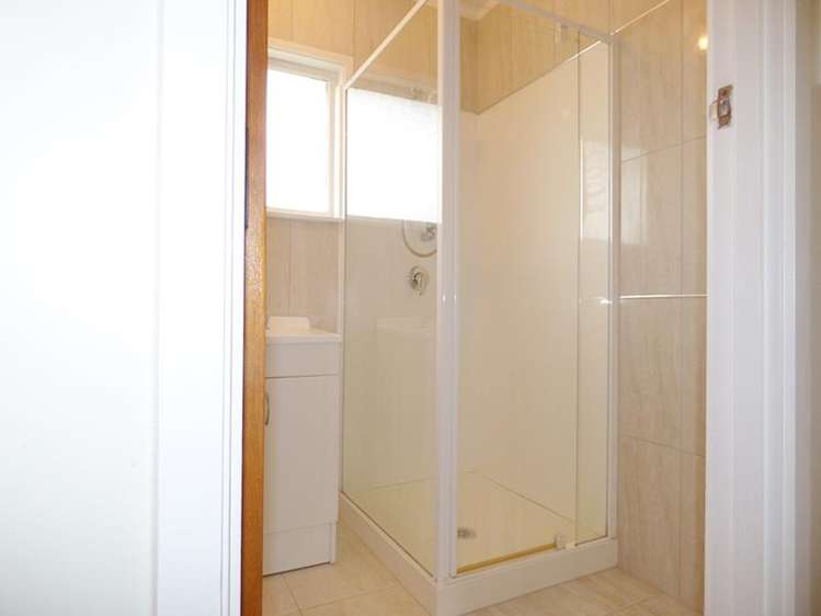 2/98 Grey Street Onehunga_11