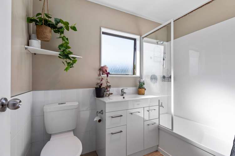 19b Hayley Grove Papamoa_12