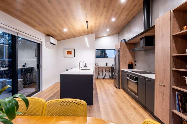 3a Ferntree Drive Wakari_13