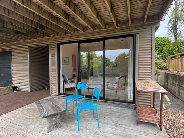 Well-Located Coastal Unit Near Onetangi Beach