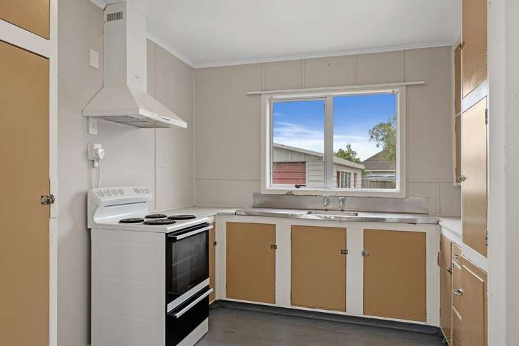 139 and 141 Hampshire Street Aranui_5