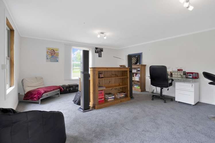 2512 South Eyre Road Eyrewell Forest_26