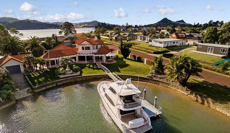 601 Waterways Parade Pauanui_17