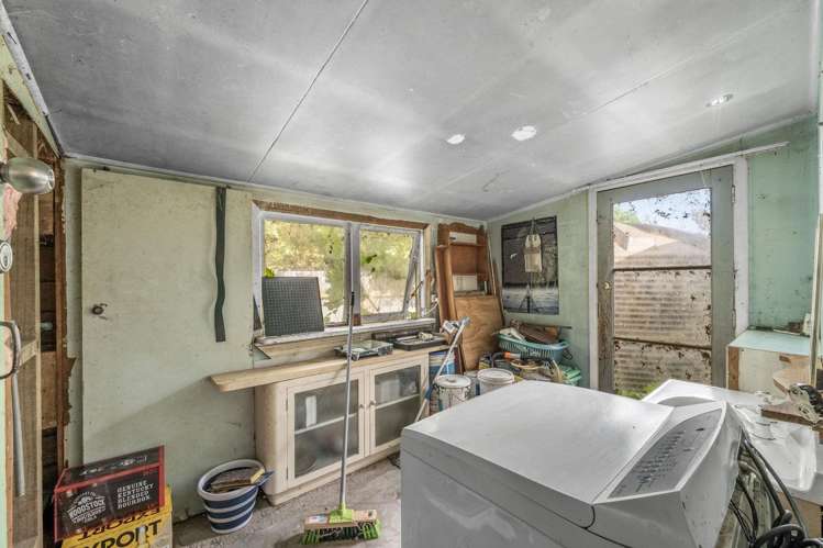 6 Mclew Road Kennington_13