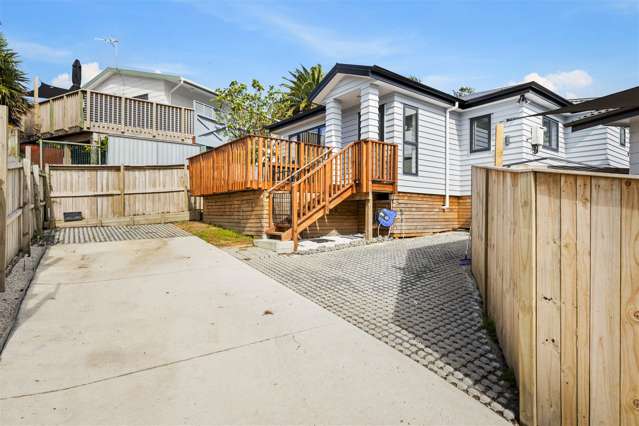 8a Clearview Heights Ranui_4