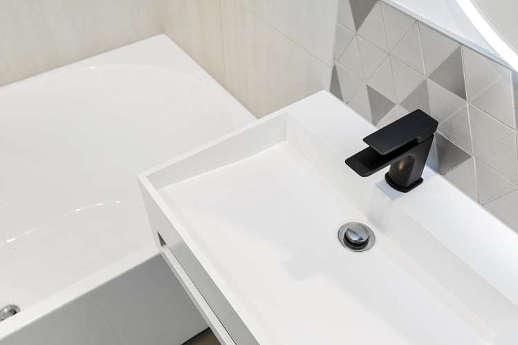 8/46 Andover Street Merivale_20