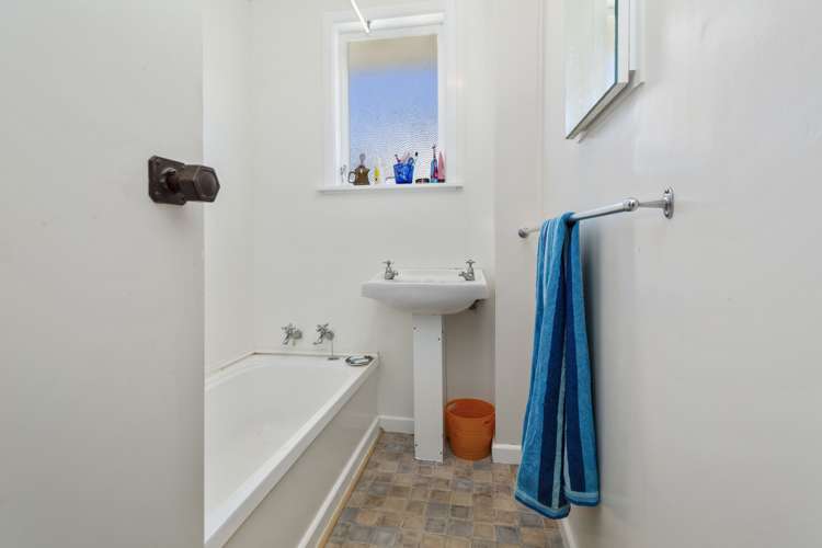 24 Matatiro Street Titahi Bay_12