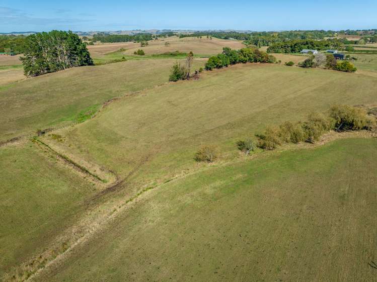 355 Aka Aka Stream Road Aka Aka_15