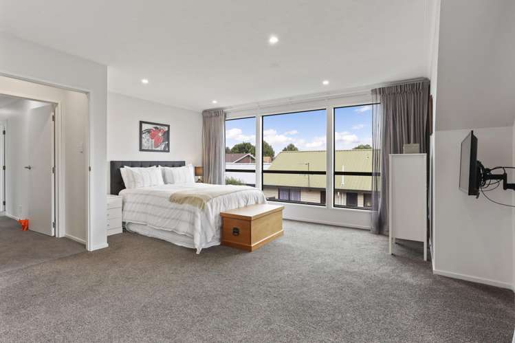 10 Pyatt Place Redwood_13