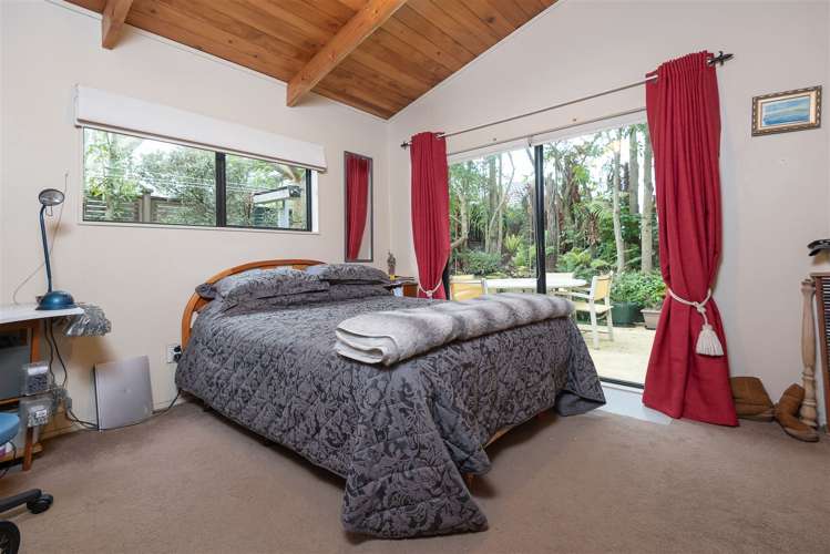 18 Tanglewood Place Cockle Bay_10