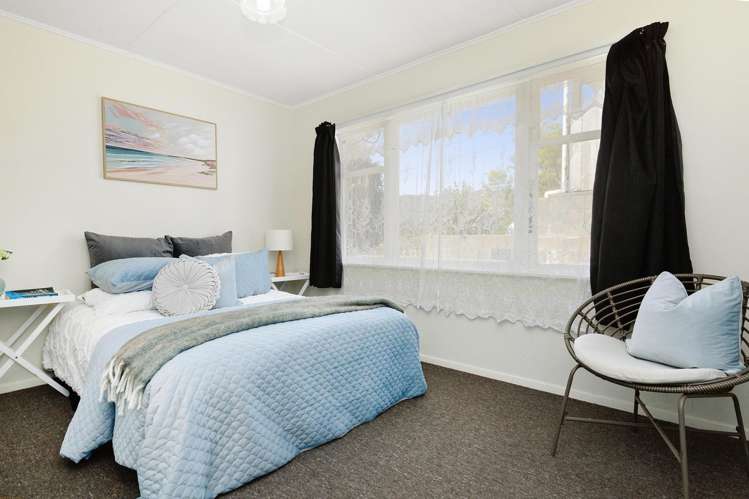 16 Bledisloe Crescent Wainuiomata_7