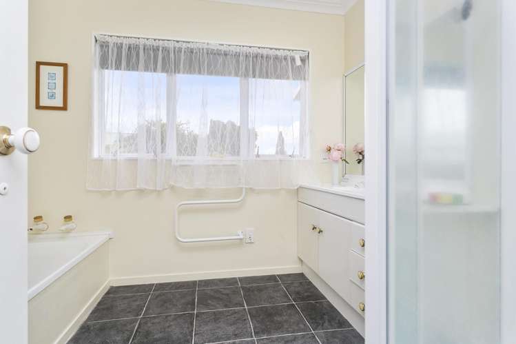 19 Grace Avenue Te Aroha_14