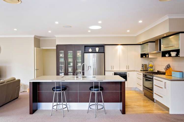 2 Akaroa Road Poraiti_7