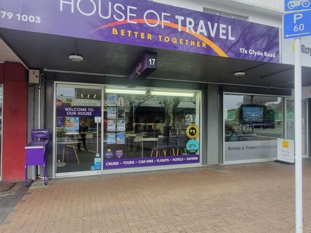 Unit A/17 Clyde Road Browns Bay_1