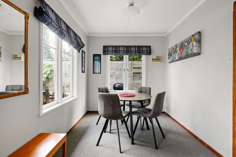 3a Leeds Street Silverdale_5