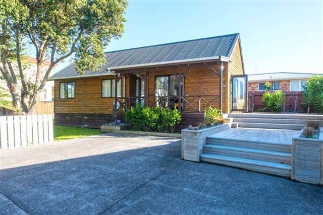 456a West Coast Road Glen Eden_1