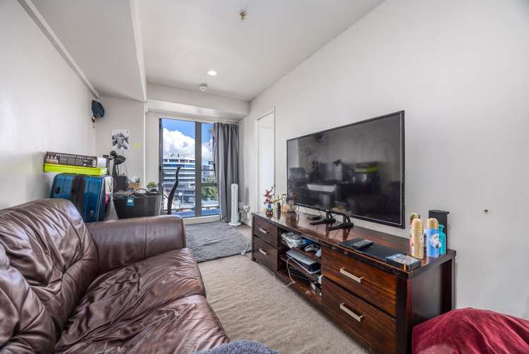 Apartment 9C/113 Vincent Street City Centre_8