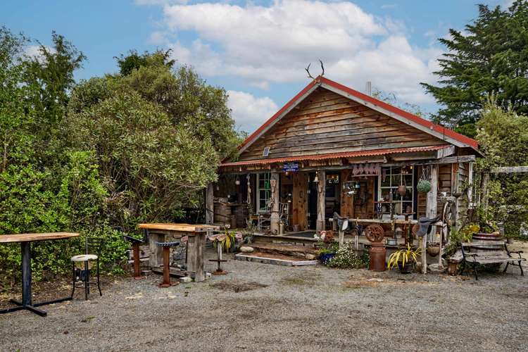 144 Raumati Road Raumati Beach_12