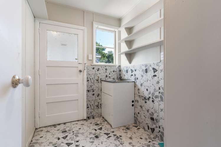 79 Court Crescent Panmure_11