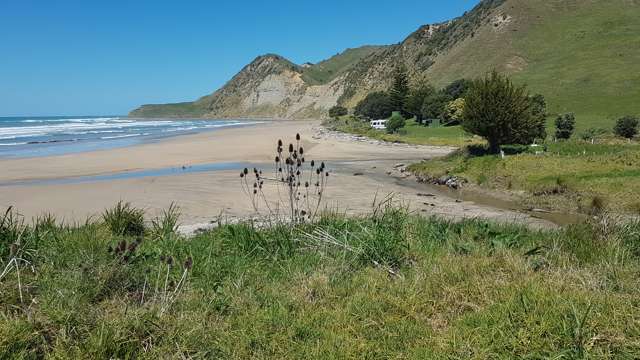 Lots 1 and 2 Kaiaua Beach Road Tolaga Bay_4