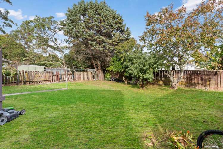 29 Redcrest Avenue Red Hill_2