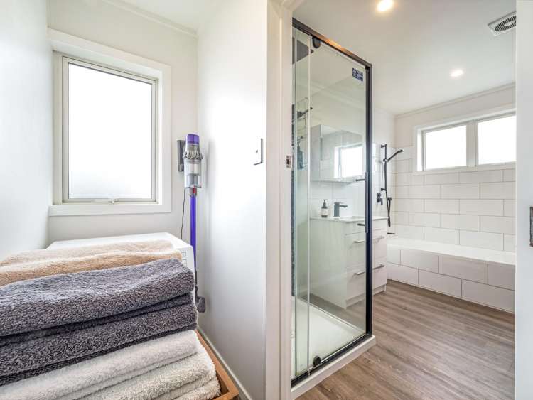 16 Linklater Avenue Foxton Beach_15