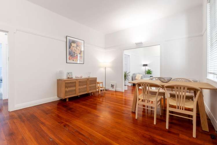 2/128 Newton Road Newton_5