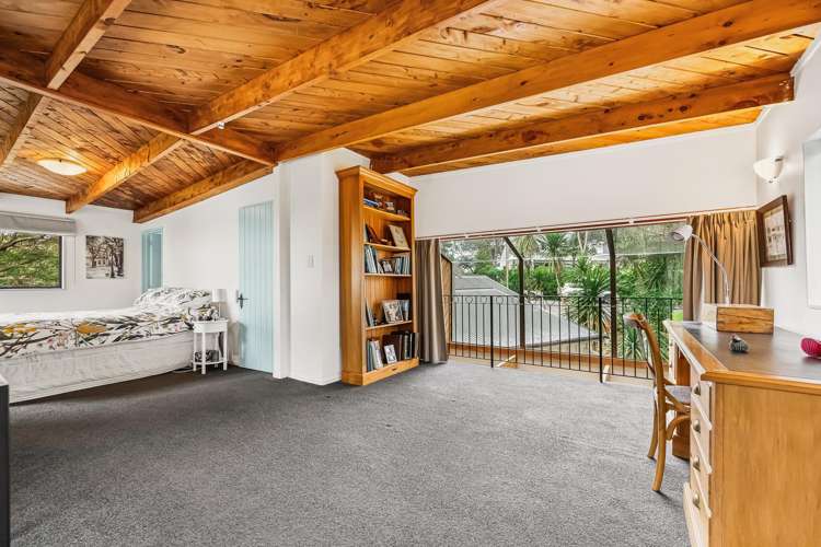 64 Ridge Road Mahurangi East_17