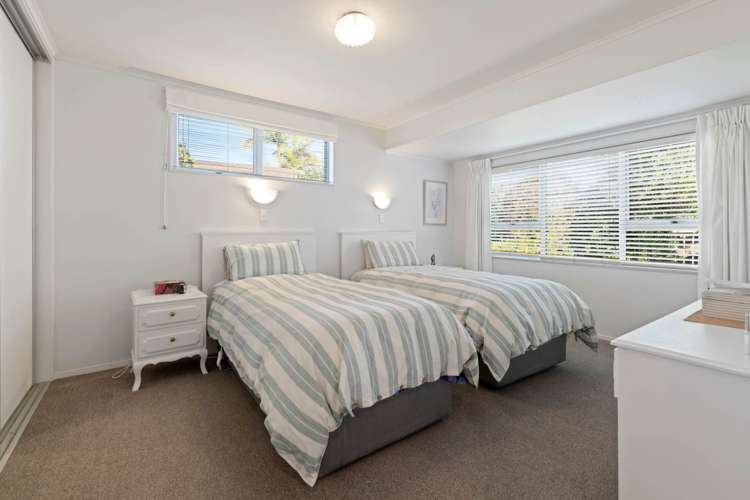 32 Fielding Crescent Farm Cove_9