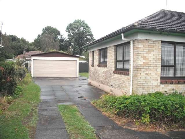 7 Clevedon Road Papakura_1