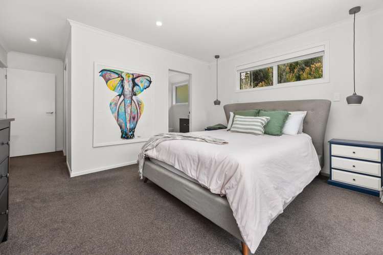 35 Banks Boulevard Whitby_15