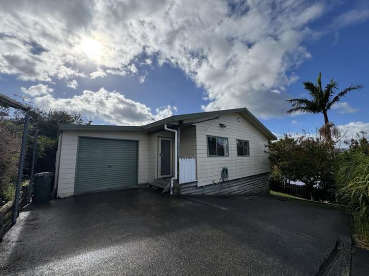 3/51 Murdoch Crescent_0