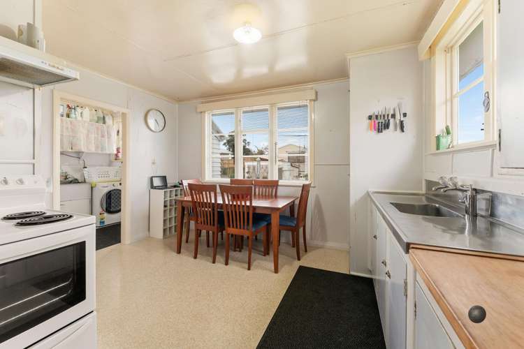 29 Twentythird Avenue Gate Pa_5