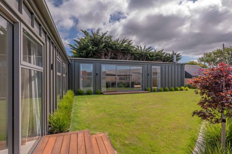 13 Barnfields Close_0