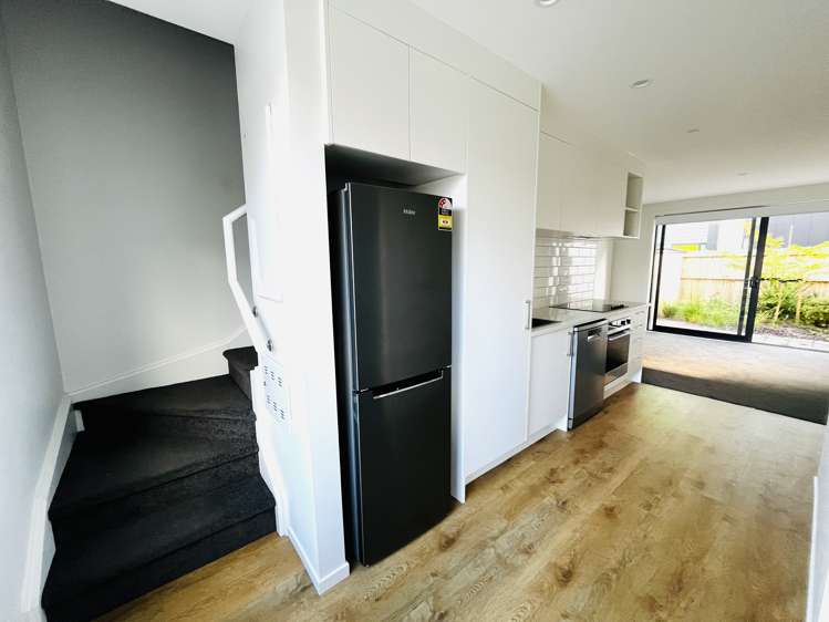 9/3234 Great North Road New Lynn_4
