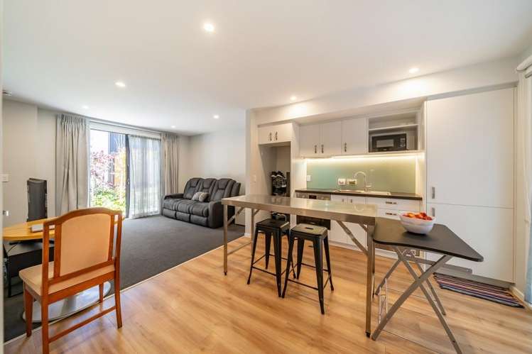 4/185 High Street Lower Hutt_1